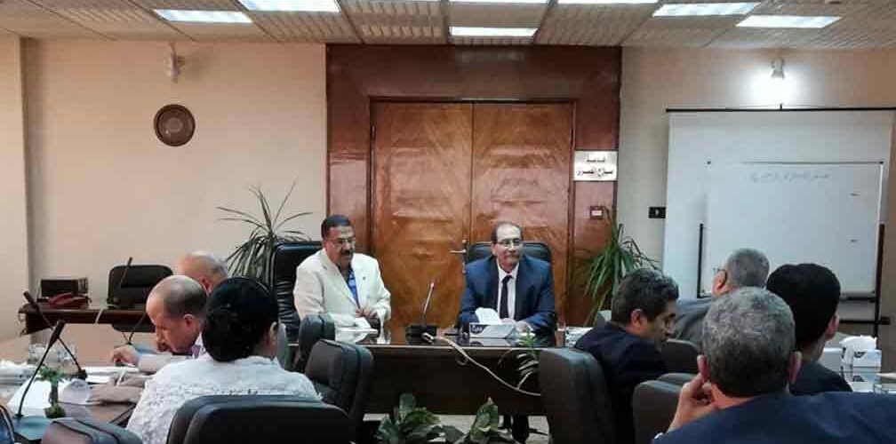 اجتماع في مقر الشركة القومية للتوزيع 24 مايو 2018 1008x500