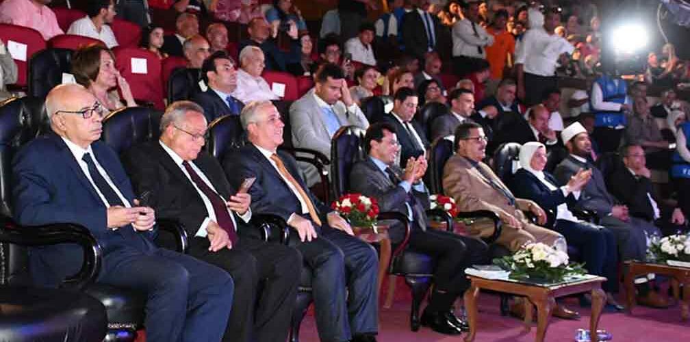 وزير الشباب والرياضة يشهد حفل وختام وتوزيع جوائز مسابقة العمل الأول للموهوبين في المجالات الأدبية 1008x500